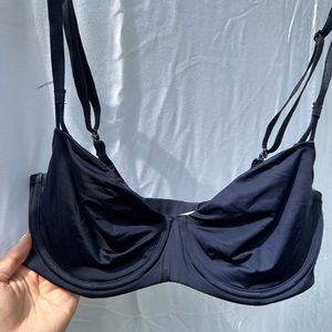 Victoria Secret Bra. Amazing condition